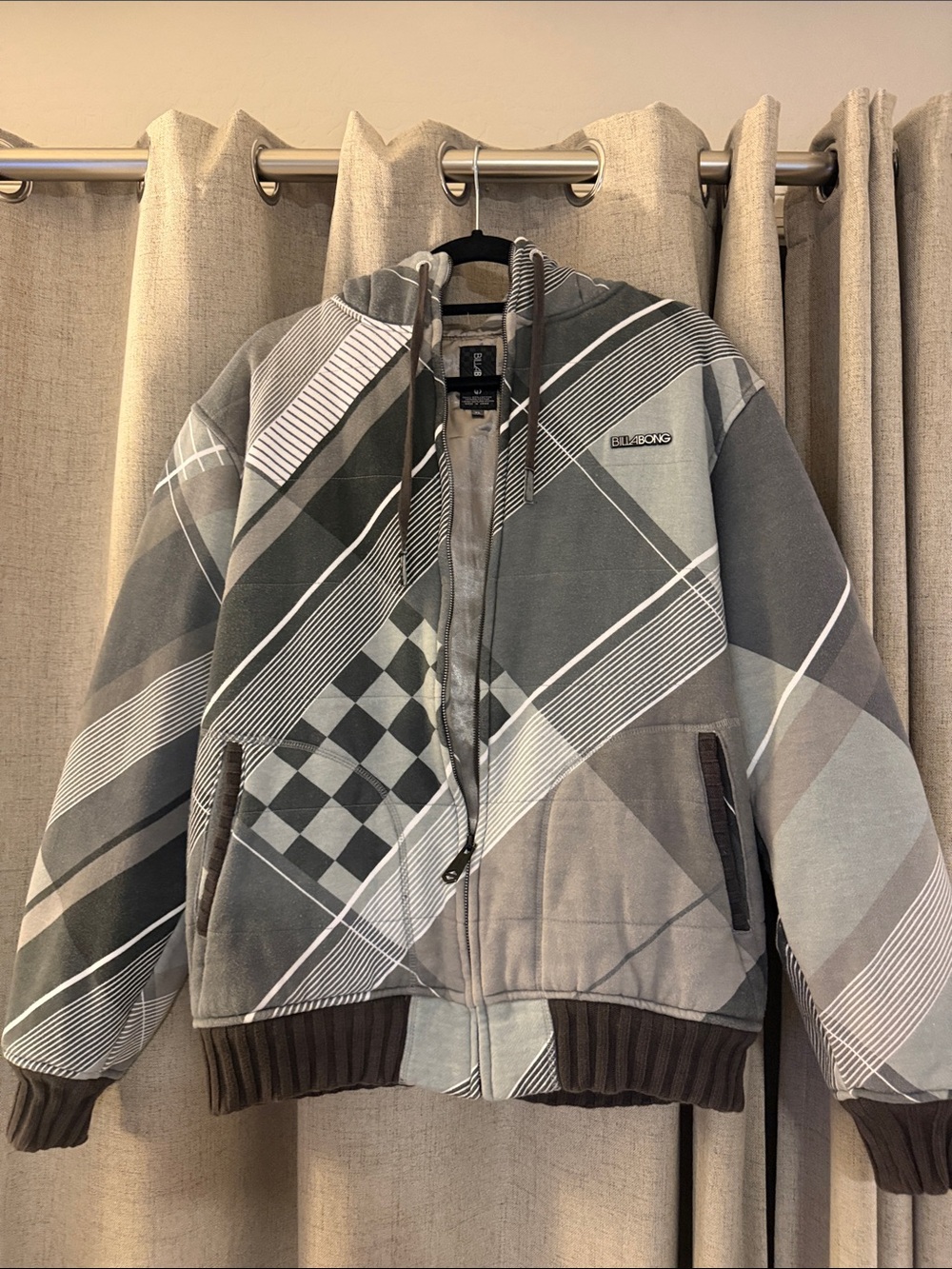 Billabong Gray and Black Plaid Hooded Snow Jacket